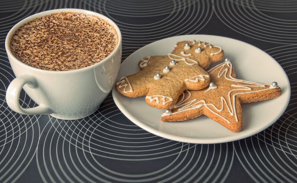 koekjes en koffie met gember voor potentie